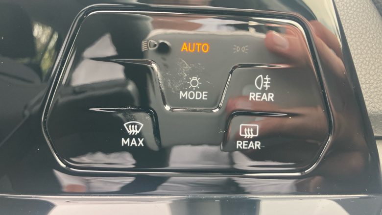 Volkswagen Golf 1.5 TSI 150 Life 5dr Petrol Hatchback